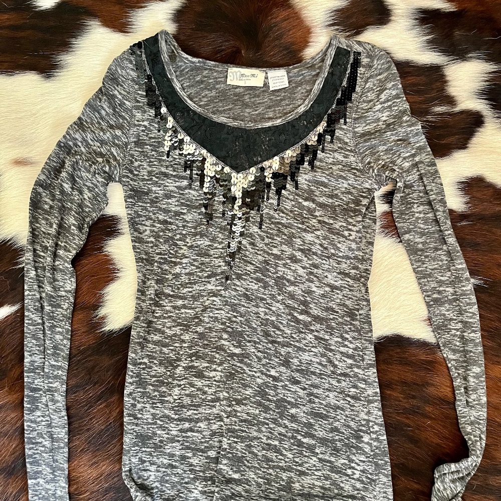 Miss Me long sleeve top